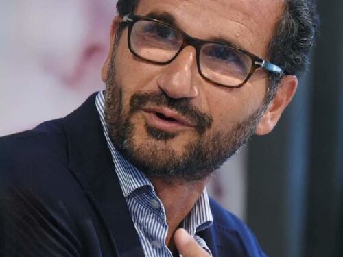 Covid, Gemmato e il dubbio sui vaccini: "Peggio senza? Non ci sono prove". E Bassetti s'infuria