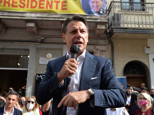 Latina, Giuseppe Conte a caccia di consensi: ritira fuori il parco intitolato a Mussolini