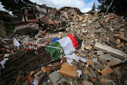 Terremoto di Amatrice: cinque indagati per il crollo delle case popolari di piazza Sagnotti