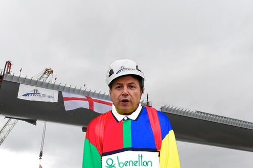 United sòla of Benetton. Conte si è fatto mettere nel sacco sulle autostrade