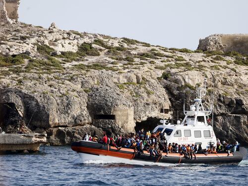 Migranti, “l’Egitto non è sicuro”. Le toghe rosse sconfessano pure la Cassazione