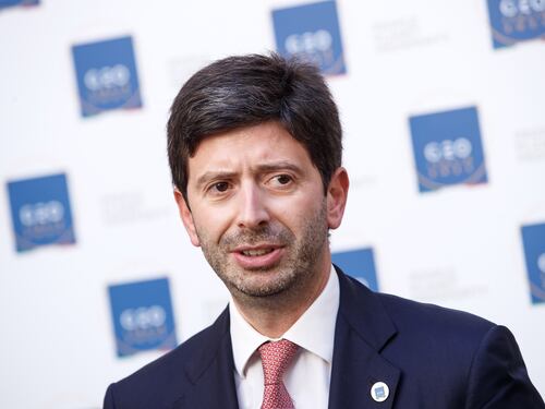 Non c'è Speranza. Ecco il trucco del ministro della Salute per tornare nel prossimo Parlamento