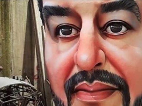 Sui carri di Sciacca sfilano le maschere di Salvini e Di Maio
