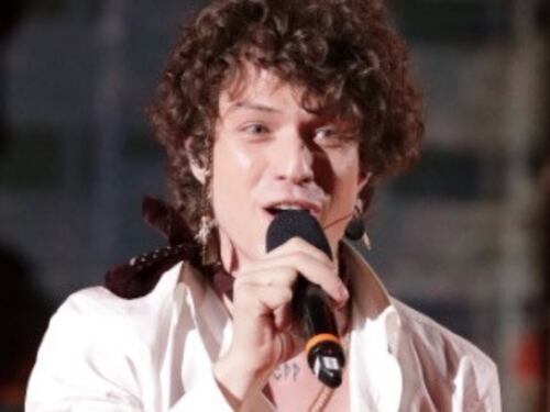 Amici Speciali, Irama è il vincitore. Testa a testa con Michele Bravi poi il monologo per George Floyd