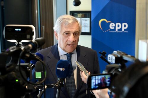 Antonio Tajani: "Trump ha offeso l'Italia". Annullato viaggio negli Usa