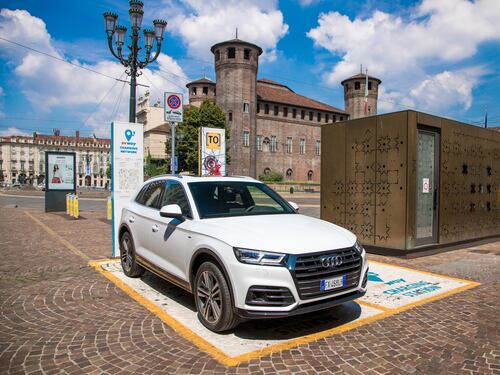L'Audi Q5 scopre l'ibrido