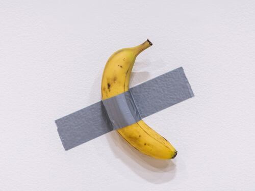 Banana di Cattelan, Justin Sun se la mangia dopo averla pagata 6,2 milioni