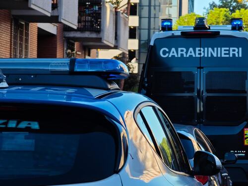 Omicidio Cornelia, la sfida dei Maranza tra coltelli e scritte sui muri dopo il delitto