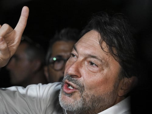 Report, rosicata e rivolta dei collaborati più famosi e strapagati. E attaccano ancora Il Tempo