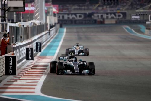 Formula 1, doppietta Mercedes nel GP di Abu Dhabi