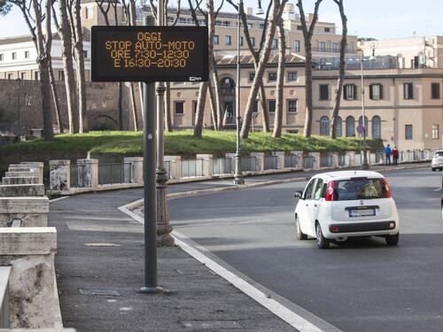 Fascia verde Roma, 22 e 23 dicembre stop alla circolazione dei veicoli inquinanti