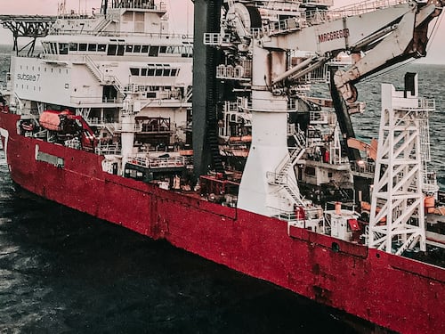 Mar Rosso, la crisi e gli attacchi Houthi. virata in negativo dei prezzi del petrolio