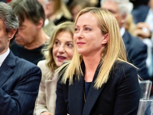 Meloni incoronata dalla Cnn: un successo i primi 100 giorni. E la sinistra rosica
