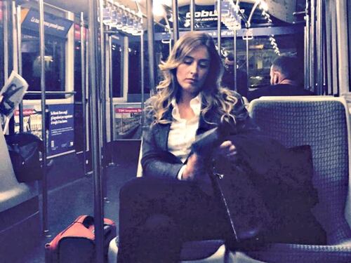 Foto glamour e autogol, ecco perché la Boschi social non funziona