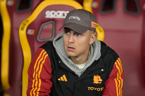 Roma, Paulo Dybala si allena. La speranza contro la Juventus