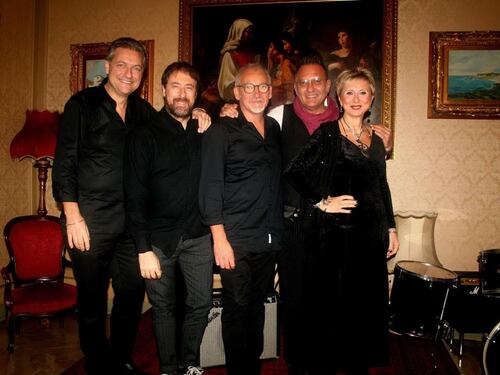 Iesainò Band suona Pino Daniele