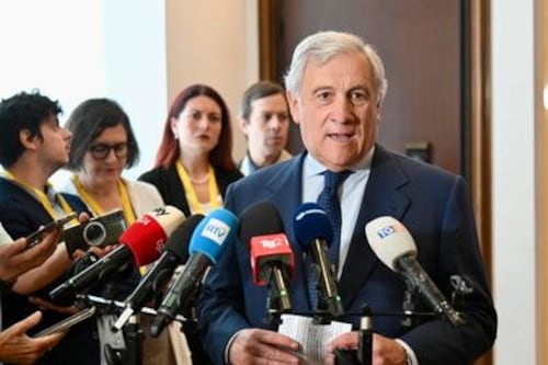 Santo Domingo, il ministro degli Esteri Tajani ha parlato con il marito della donna morta nel rogo