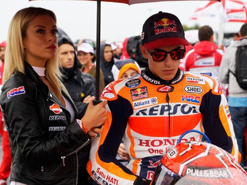 Marquez vola, solo undicesimo Dovizioso