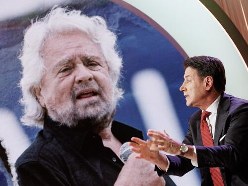 Grillo, stop all'offensiva legale anti-Conte: la parcella dell'avvocato e il "crowdfunding"