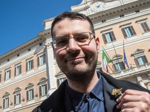 Insultò Mattarella, deputato della Lega indagato per vilipendio