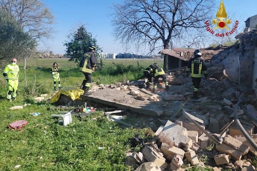 Roma, crolla casolare al Parco degli acquedotti. Due vittime