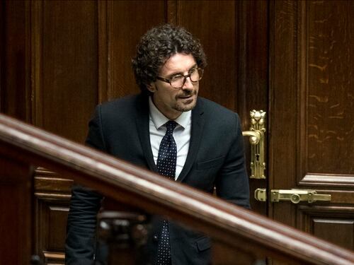Nuova gaffe di Toninelli: "L'A22 tornerà pubblica". Ma già lo è