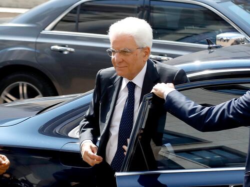 Volevano nascondere Amatrice a Mattarella