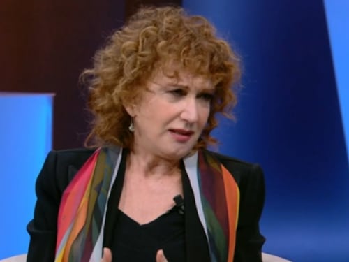 In altre parole, Mannoia difende Geolier: "Partito con il piede sbagliato ma..."
