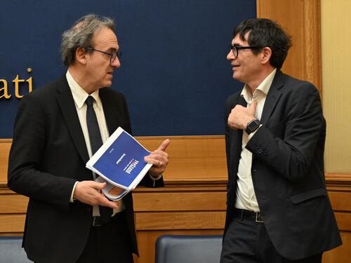 Clicchi sul sito del voto fuori sede e spunta la propaganda Avs per il No