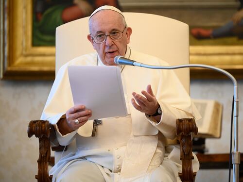 Manuale sullo sport di Papa Francesco, con le prefazioni di Totti e Zanardi