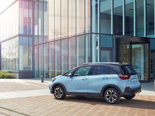 La Honda Jazz ibrida diventa Crossover