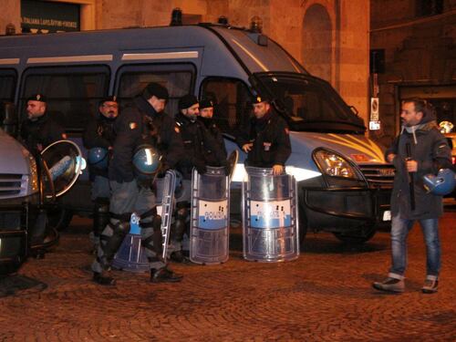 Sì alla manifestazione antirazzista, Macerata blindata: scuole chiuse e bus fermi