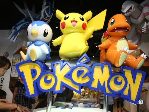 Roma, blitz su carte Pokémon e gadget falsi: sequestrate 4mila pezzi nel V Municipio