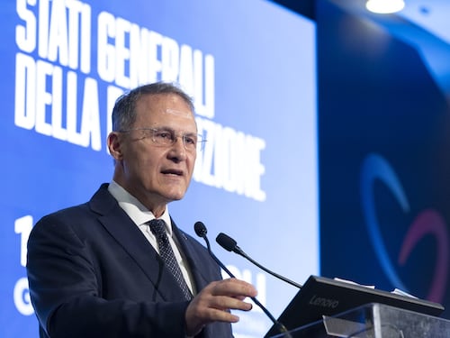 Cirielli: "Convinti di vincere. Mastella? Il benvenuto"