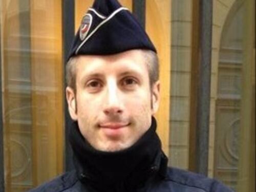 Il poliziotto ucciso a Parigi era alla riapertura del Bataclan. Stava per essere trasferito