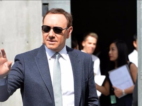 Molestie sessuali e abusi, anche il cast di House of Cards accusa Kevin Spacey