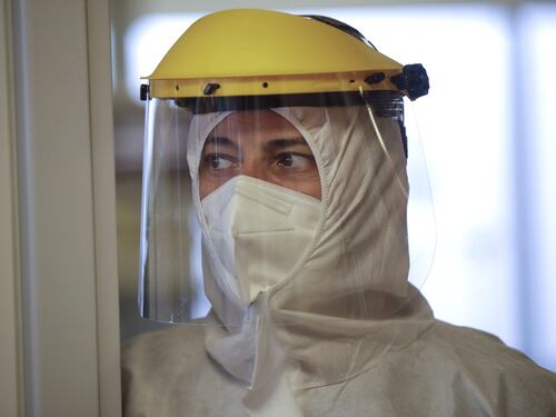 Allarme Rezza: terapie intensive piene, necessarie ulteriori restrizioni