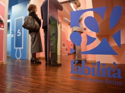 Lo scandaloso questionario del Comune: "Ti vergogni di tuo figlio disabile?"