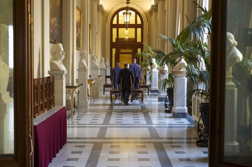 Si ruba alla Camera. Allarme furti a Montecitorio: deputati depredati da altri deputati