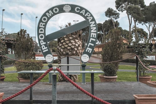 Roma, ippodromo delle Capannelle a bando con gli abusivi dentro