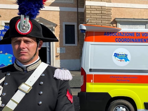 Un'ambulanza per onorare la memoria di Cerciello Rega: la cerimonia a Roma