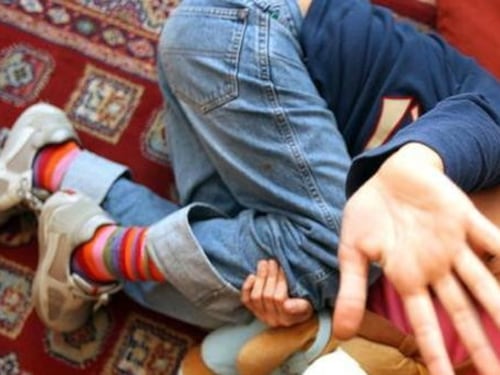 Orrore a Terracina: nonna abusava della nipotina di 5 anni