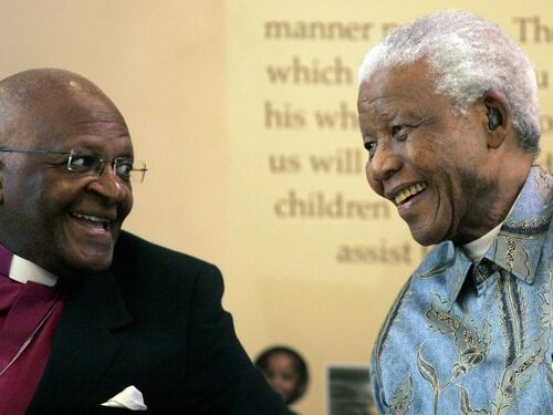 Sudafrica, è morto l'arcivescovo Desmond Tutu icona movimento anti apartheid