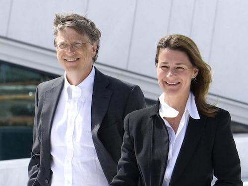 Bill Gates e la moglie Melinda si sono lasciati, cosa c'è dietro il divorzio da 130 miliardi. La figlia: periodo difficile