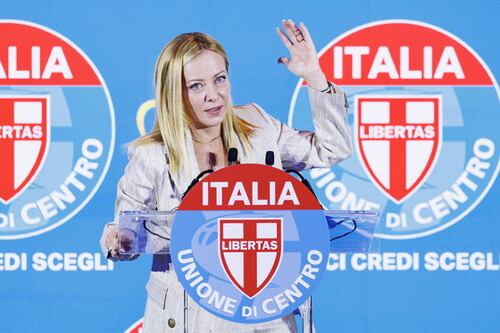 Charlie Kirk, Meloni: "Clima d'odio insostenibile. La sinistra giustifica la violenza"