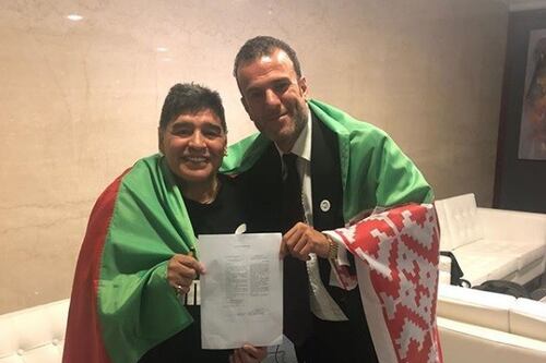 Maradona vola in Bielorussia: sarà allenatore e presidente della Dinamo Brest