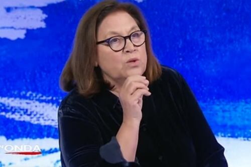 In Onda, Annunziata lascia a bocca aperta Aprile e Telese: "Perché frotte di cinesi in Italia"