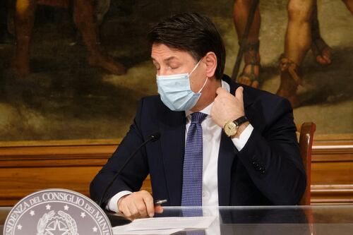 Rimpasto, riparte la verifica di Conte. Domani vede Pd e M5s, martedì la resa dei conti con Renzi