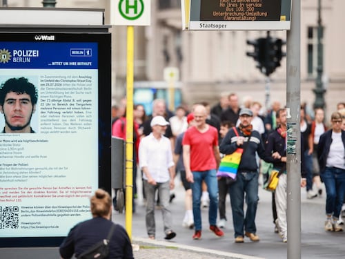 Germania, dopo l'attentato. Le prove nel cellulare di Abdul: "Appartenenza all'Isis"