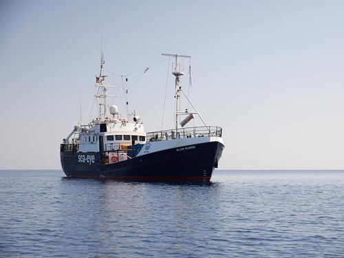 Alan Kurdi a Taranto, sbarcano i migranti